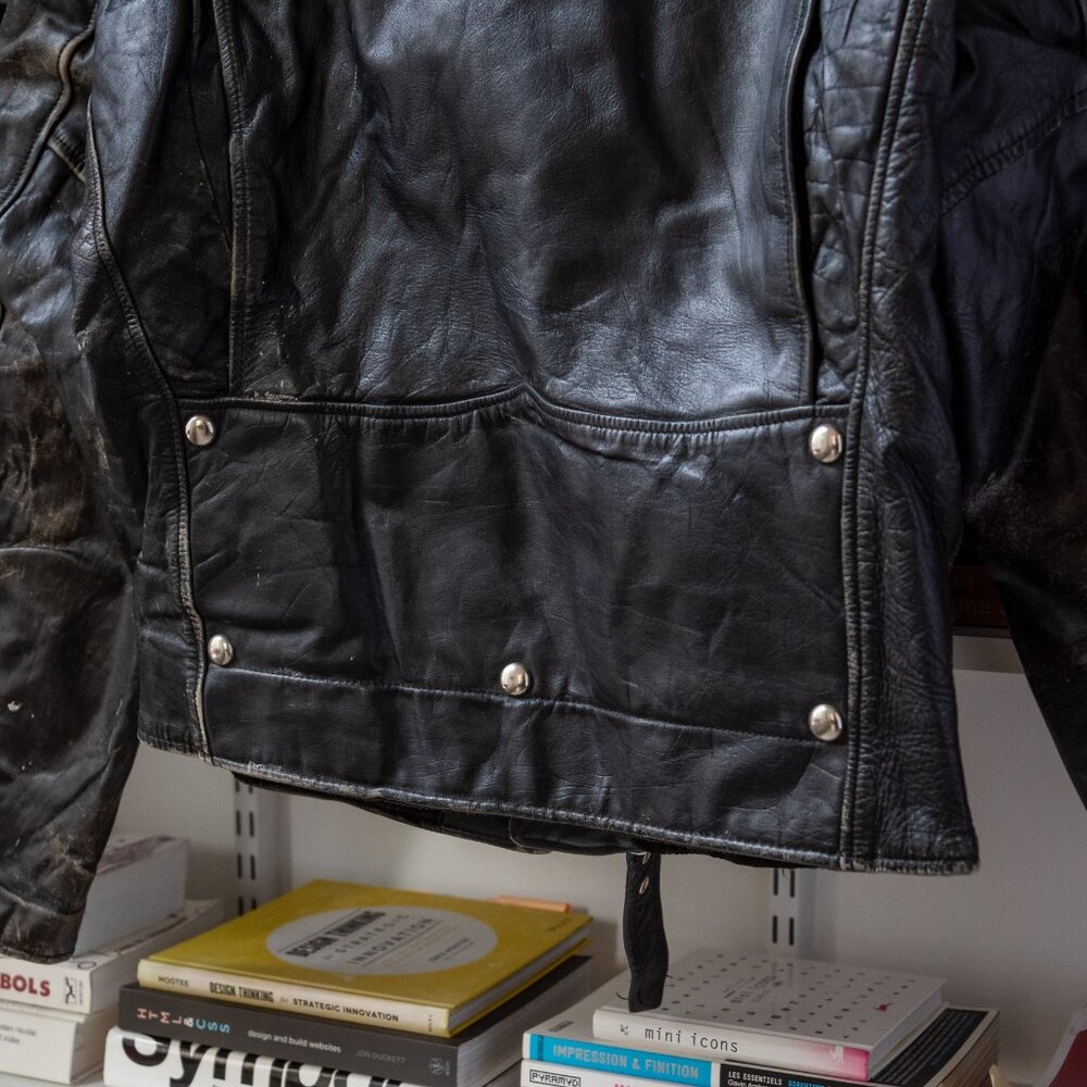 Vintage Black Leather Bomber Jacket with Red Lining - Picture 10 of 11